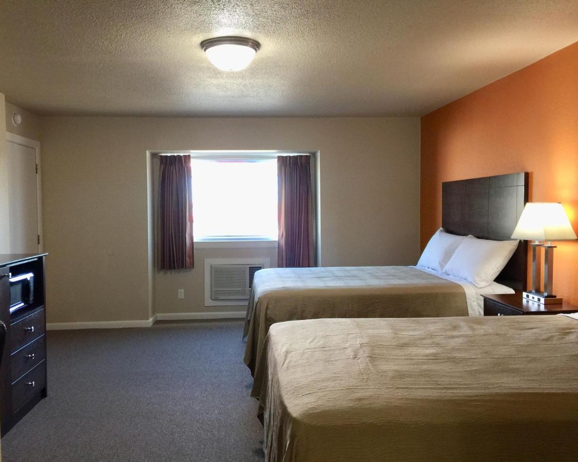 Downtown 3* Woodward